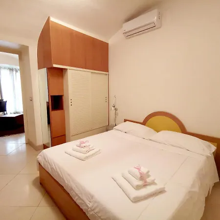 Scesa San Michele * バーリ